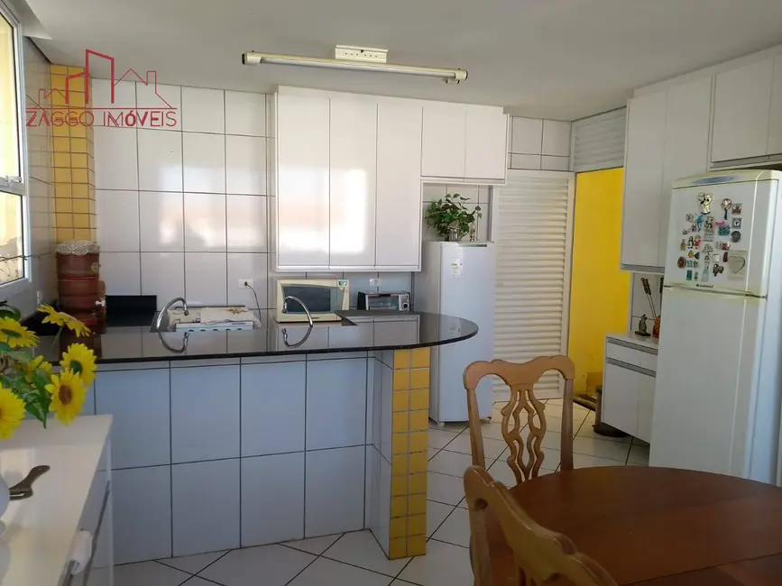 Foto 8 de Casa com 3 quartos à venda, 240m2 em Jardim Boer I, Americana - SP