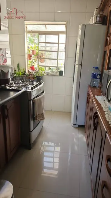 Apartamento com 2 quartos à venda, 48m2 em Jardim Valo Verde, Embu Das Artes - SP - imagem 5 Foto 5 de Apartamento com 2 quartos à venda, 48m2 em Jardim Valo Verde, Embu Das Artes - SP