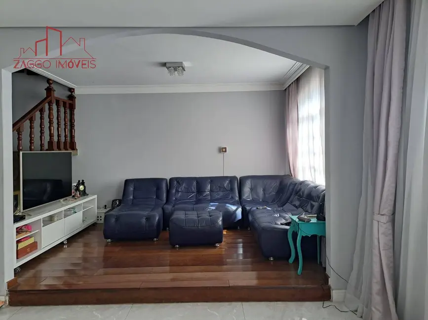 Foto 2 de Casa com 4 quartos à venda, 157m2 em Jardim Internacional, São Paulo - SP