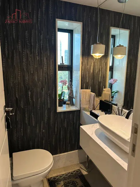 Apartamento com 4 quartos à venda, 280m2 em Vila Madalena, São Paulo - SP - imagem 9 Foto 9 de Apartamento com 4 quartos à venda, 280m2 em Vila Madalena, São Paulo - SP