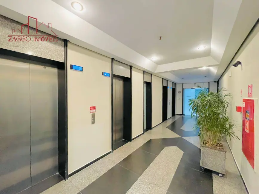 Sala Comercial para alugar, 170m2 em Água Branca, São Paulo - SP - imagem 5 Foto 5 de Sala Comercial para alugar, 170m2 em Água Branca, São Paulo - SP