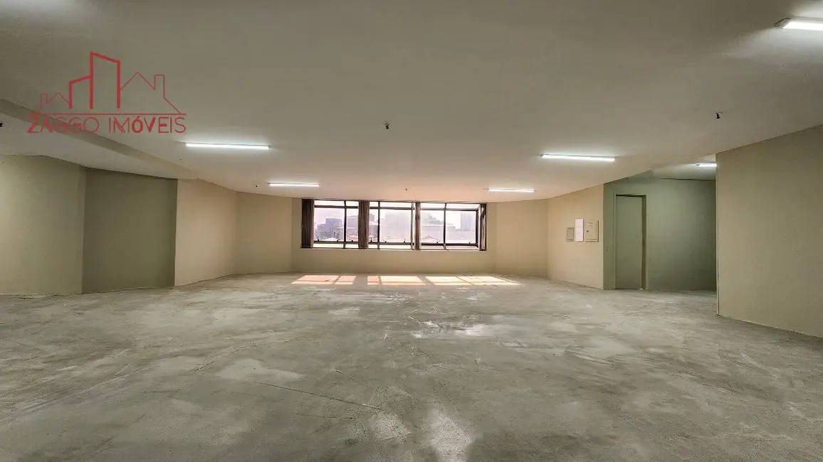 Sala Comercial para alugar, 170m2 em Água Branca, São Paulo - SP - imagem 6 Foto 6 de Sala Comercial para alugar, 170m2 em Água Branca, São Paulo - SP