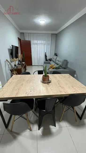 Foto 2 de Casa com 2 quartos à venda, 142m2 em Jardim Avenida, São Paulo - SP