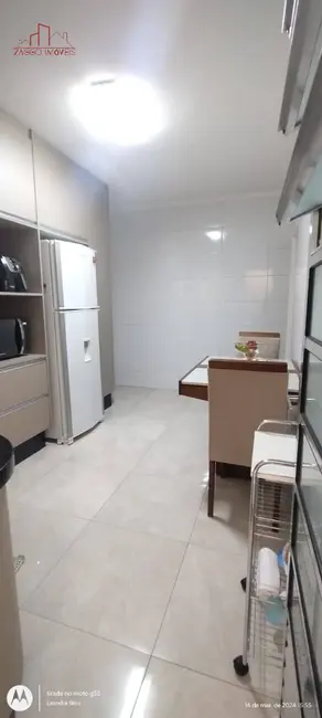 Foto 9 de Casa com 4 quartos à venda, 110m2 em Jardim Mirante, São Paulo - SP