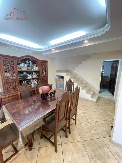 Foto 6 de Casa com 4 quartos à venda, 200m2 em Campo Limpo, São Paulo - SP