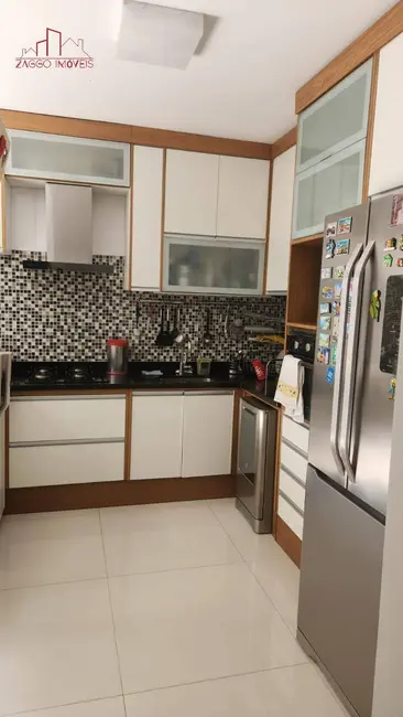 Foto 6 de Casa de Condomínio com 3 quartos à venda, 145m2 em Jardim Monte Kemel, São Paulo - SP