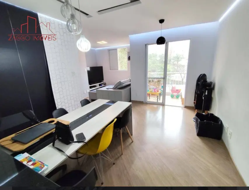 Foto 2 de Apartamento com 3 quartos à venda, 64m2 em Vila Inglesa, São Paulo - SP