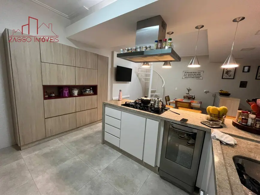 Foto 7 de Casa de Condomínio com 4 quartos à venda, 200m2 em Chácara Nossa Senhora do Bom Conselho, São Paulo - SP