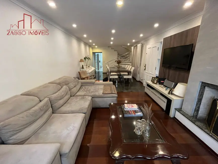 Foto 2 de Casa de Condomínio com 4 quartos à venda, 200m2 em Chácara Nossa Senhora do Bom Conselho, São Paulo - SP