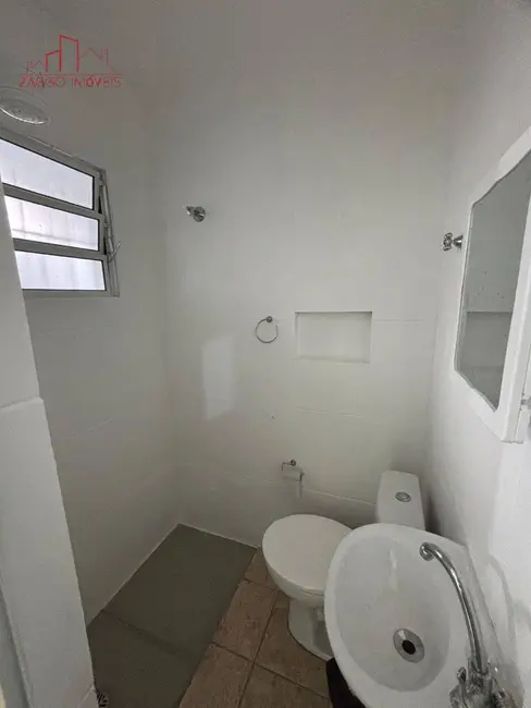Kitnet com 1 quarto para alugar, 15m2 em Jardim Ester, São Paulo - SP - imagem 9 Foto 9 de Kitnet com 1 quarto para alugar, 15m2 em Jardim Ester, São Paulo - SP