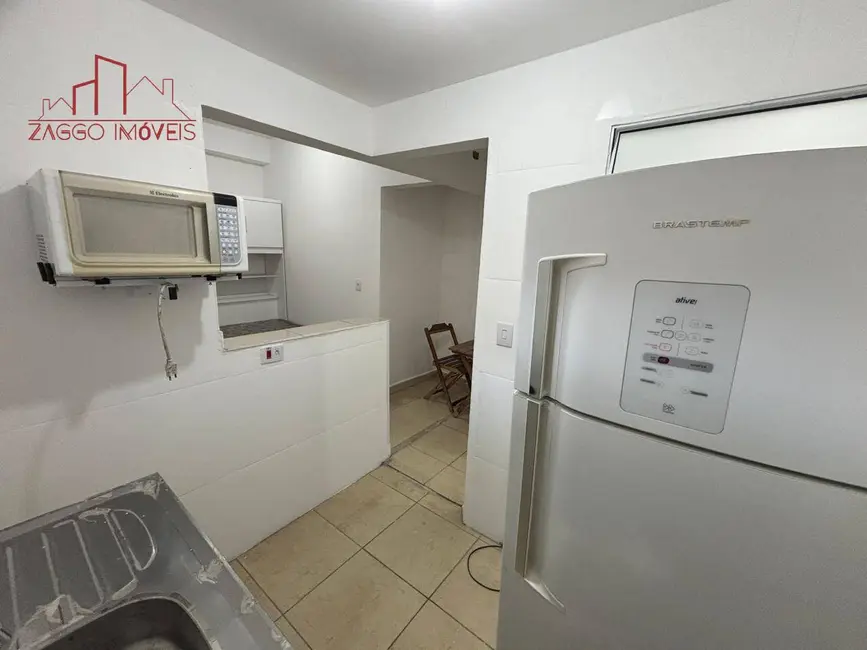 Foto 2 de Kitnet com 1 quarto para alugar, 15m2 em Jardim Ester, São Paulo - SP