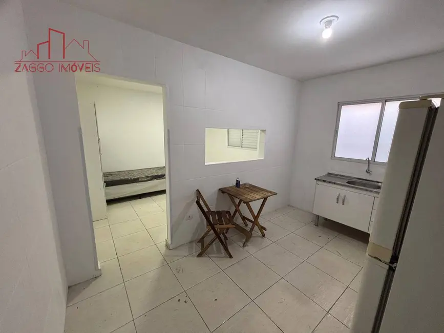 Foto 1 de Kitnet com 1 quarto para alugar, 15m2 em Jardim Ester, São Paulo - SP