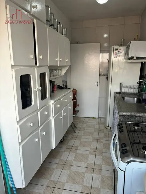 Foto 5 de Apartamento com 2 quartos à venda, 52m2 em Jardim Marina, Embu Das Artes - SP