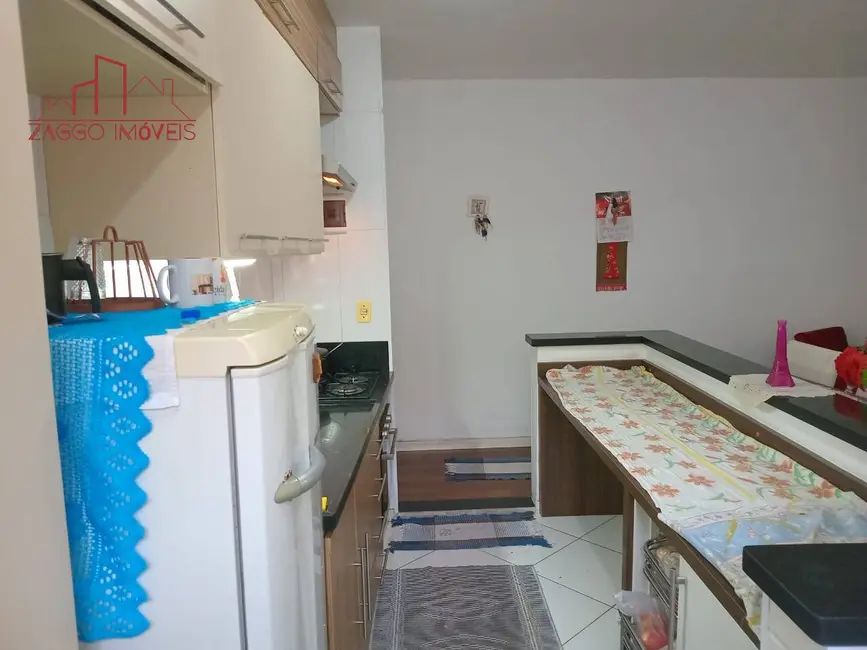 Foto 5 de Apartamento com 2 quartos à venda, 50m2 em Chácaras Caxingui, Embu Das Artes - SP