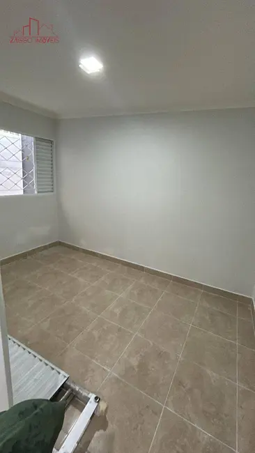 Casa com 2 quartos à venda, 70m2 em Jardim Novo Record, Taboao Da Serra - SP - imagem 5 Foto 5 de Casa com 2 quartos à venda, 70m2 em Jardim Novo Record, Taboao Da Serra - SP
