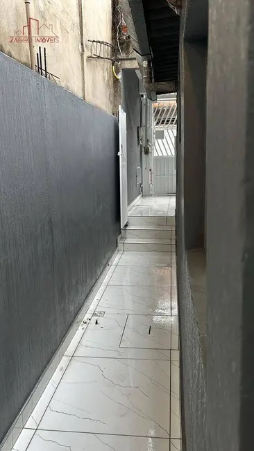 Casa com 2 quartos à venda, 70m2 em Jardim Novo Record, Taboao Da Serra - SP - imagem 3 Foto 3 de Casa com 2 quartos à venda, 70m2 em Jardim Novo Record, Taboao Da Serra - SP