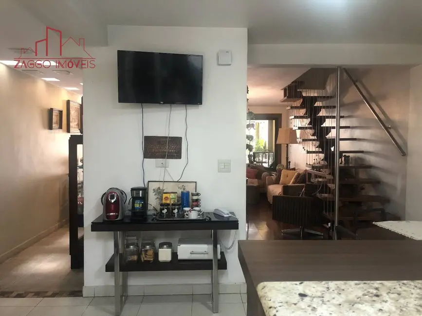 Foto 1 de Casa de Condomínio com 4 quartos à venda, 200m2 em Vila Prel, São Paulo - SP