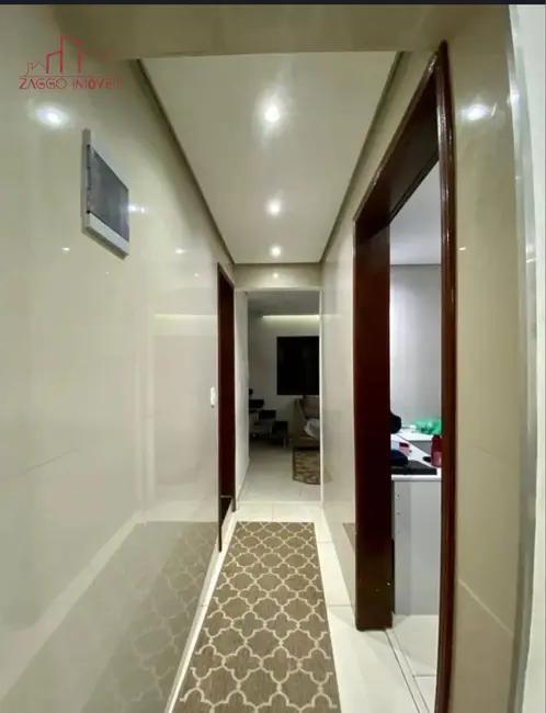 Casa com 3 quartos à venda, 120m2 em Parque Regina, São Paulo - SP - imagem 2 Foto 2 de Casa com 3 quartos à venda, 120m2 em Parque Regina, São Paulo - SP