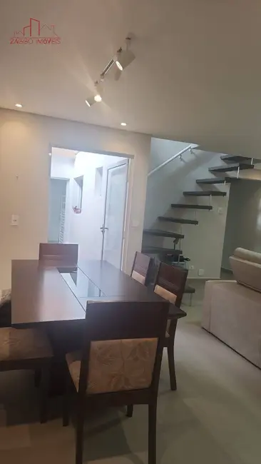 Foto 5 de Casa com 3 quartos à venda, 166m2 em Jardim Bom Refúgio, São Paulo - SP