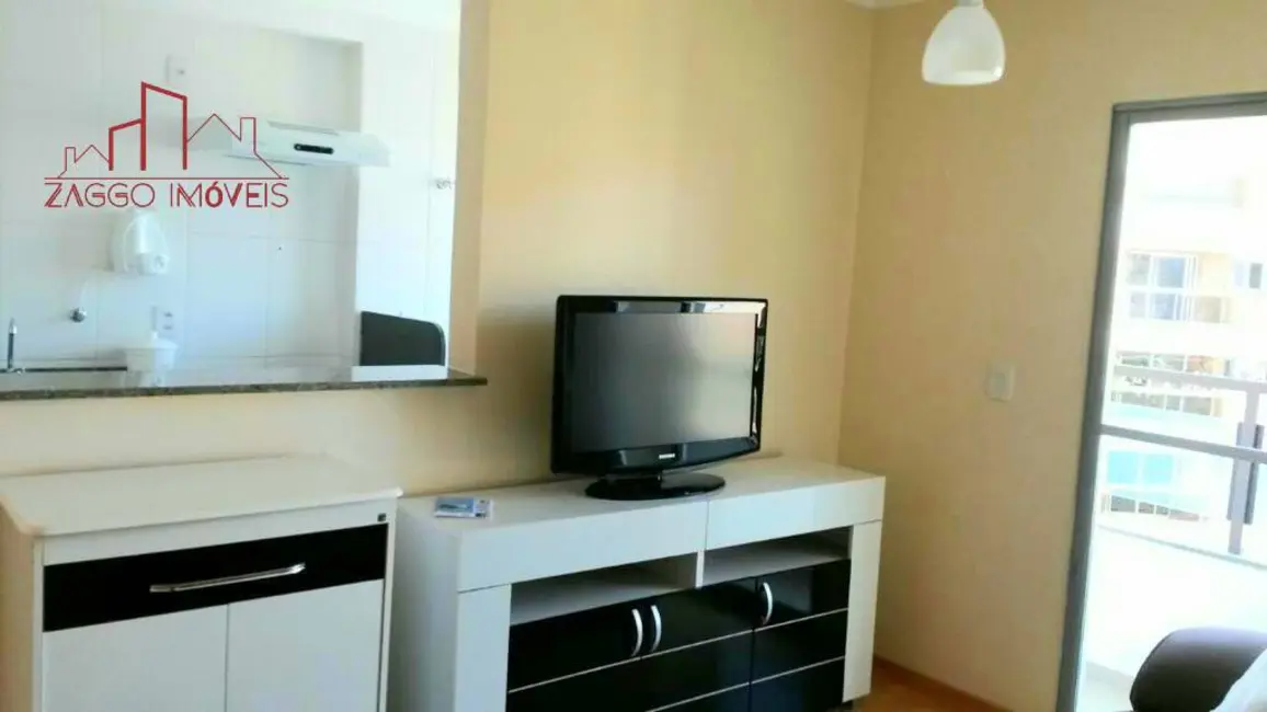 Foto 3 de Apartamento com 2 quartos para alugar, 50m2 em Jardim Ampliação, São Paulo - SP