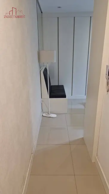 Apartamento com 1 quarto à venda e para alugar, 30m2 em Granja Viana, Cotia - SP - imagem 3 Foto 3 de Apartamento com 1 quarto à venda e para alugar, 30m2 em Granja Viana, Cotia - SP