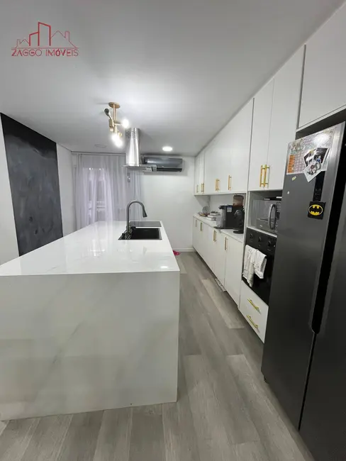 Foto 9 de Casa com 4 quartos à venda, 252m2 em Vila Prel, São Paulo - SP