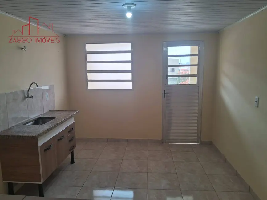Foto 8 de Casa com 2 quartos para alugar em Vila Pirajussara, São Paulo - SP