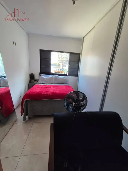 Casa com 5 quartos à venda, 250m2 em Jardim Comercial, São Paulo - SP - imagem 6 Foto 6 de Casa com 5 quartos à venda, 250m2 em Jardim Comercial, São Paulo - SP