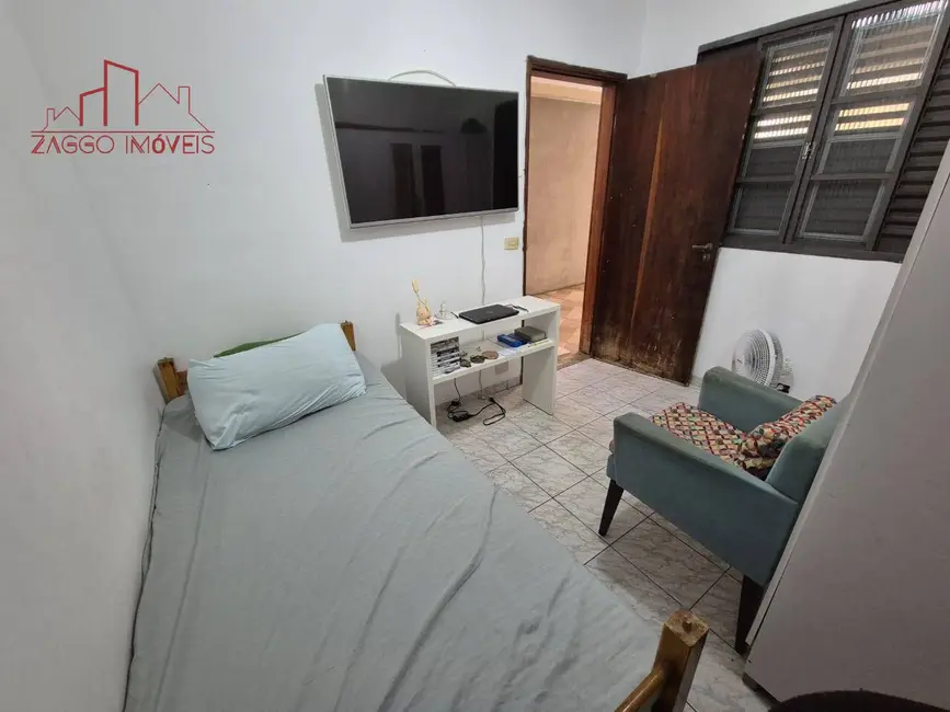 Casa com 5 quartos à venda, 250m2 em Jardim Comercial, São Paulo - SP - imagem 8 Foto 8 de Casa com 5 quartos à venda, 250m2 em Jardim Comercial, São Paulo - SP