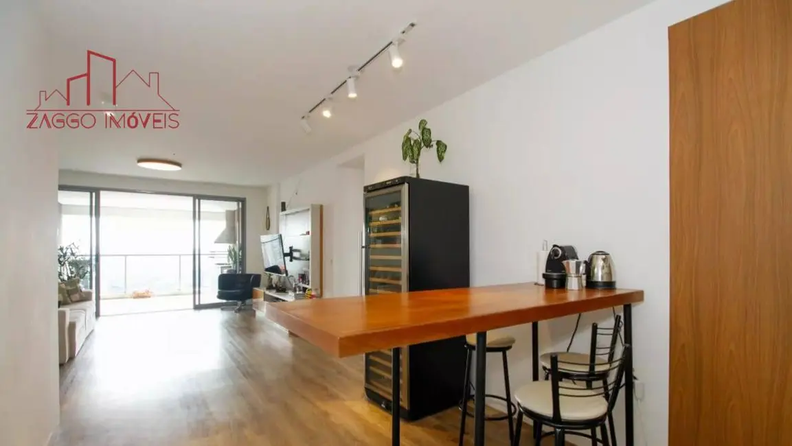 Foto 6 de Apartamento com 3 quartos à venda, 122m2 em Vila Madalena, São Paulo - SP