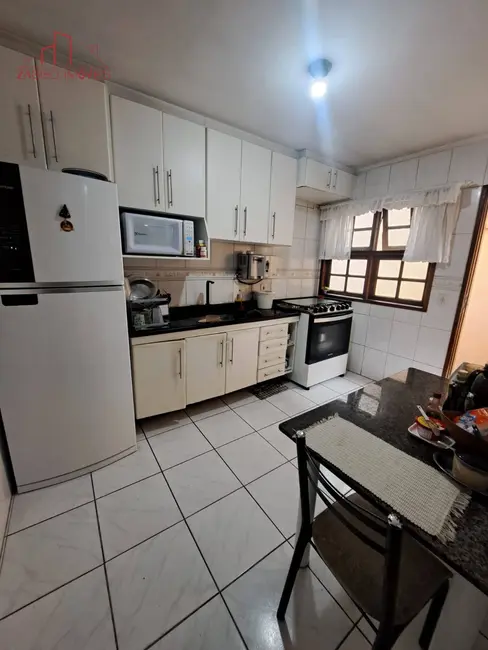 Casa de Condomínio com 3 quartos para alugar, 160m2 em Chácara Nossa Senhora do Bom Conselho, São Paulo - SP - imagem 6 Foto 6 de Casa de Condomínio com 3 quartos para alugar, 160m2 em Chácara Nossa Senhora do Bom Conselho, São Paulo - SP