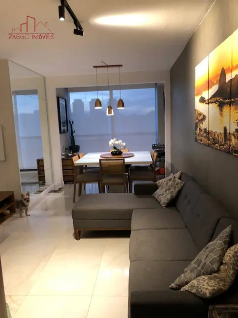Foto 3 de Apartamento com 2 quartos à venda, 71m2 em Santo Amaro, São Paulo - SP