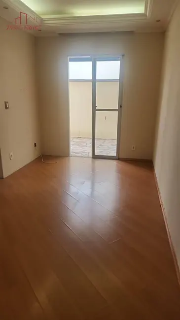 Foto 3 de Apartamento com 2 quartos para alugar, 60m2 em Jardim Paris, São Paulo - SP