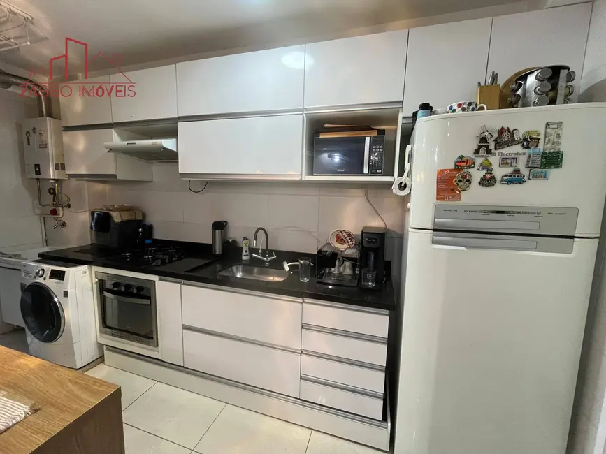 Foto 7 de Apartamento com 2 quartos à venda, 52m2 em Chácara Agrindus, Taboao Da Serra - SP
