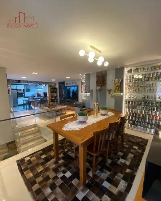 Apartamento com 3 quartos à venda, 220m2 em Jardim Maria Rosa, Taboao Da Serra - SP - imagem 3 Foto 3 de Apartamento com 3 quartos à venda, 220m2 em Jardim Maria Rosa, Taboao Da Serra - SP