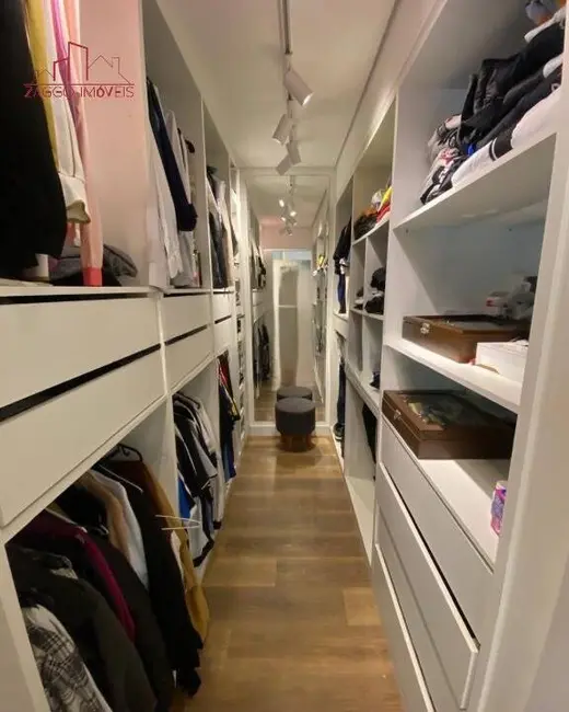 Apartamento com 3 quartos à venda, 220m2 em Jardim Maria Rosa, Taboao Da Serra - SP - imagem 9 Foto 9 de Apartamento com 3 quartos à venda, 220m2 em Jardim Maria Rosa, Taboao Da Serra - SP