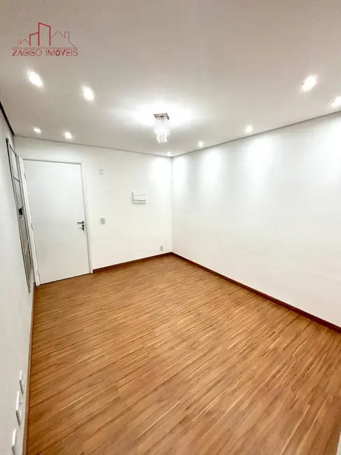 Foto 1 de Apartamento com 2 quartos à venda, 42m2 em Vila Indiana, Taboao Da Serra - SP