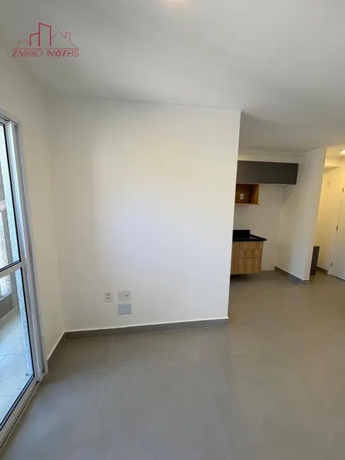 Foto 3 de Apartamento com 2 quartos para alugar, 41m2 em Vila Isa, São Paulo - SP