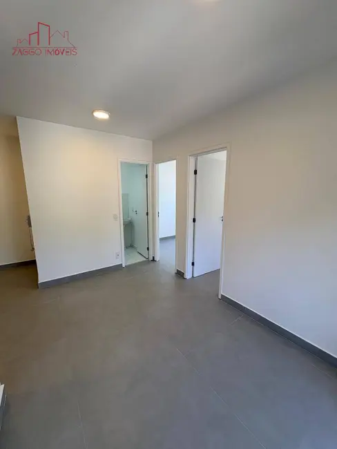 Foto 5 de Apartamento com 2 quartos para alugar, 41m2 em Vila Isa, São Paulo - SP
