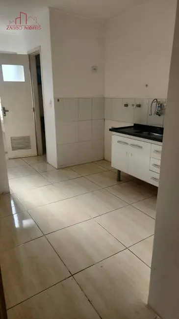Apartamento com 3 quartos para alugar, 69m2 em Vila Anhangüera, São Paulo - SP - imagem 7 Foto 7 de Apartamento com 3 quartos para alugar, 69m2 em Vila Anhangüera, São Paulo - SP