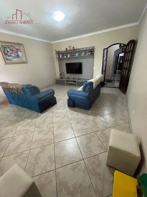 Casa com 3 quartos à venda em Jardim Panorama (Zona Sul), São Paulo - SP - imagem 1 Foto 1 de Casa com 3 quartos à venda em Jardim Panorama (Zona Sul), São Paulo - SP
