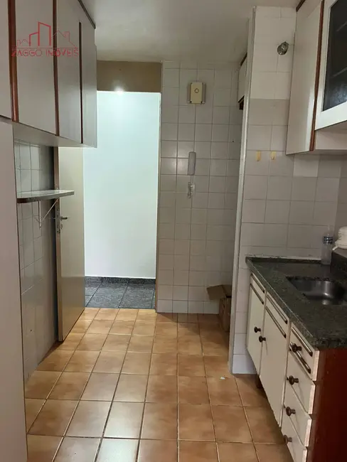 Foto 4 de Apartamento com 2 quartos para alugar, 52m2 em Jardim Umuarama, São Paulo - SP