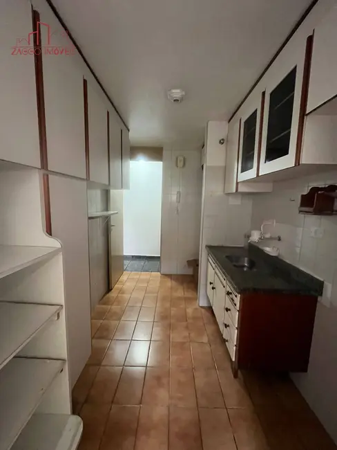 Foto 3 de Apartamento com 2 quartos para alugar, 52m2 em Jardim Umuarama, São Paulo - SP