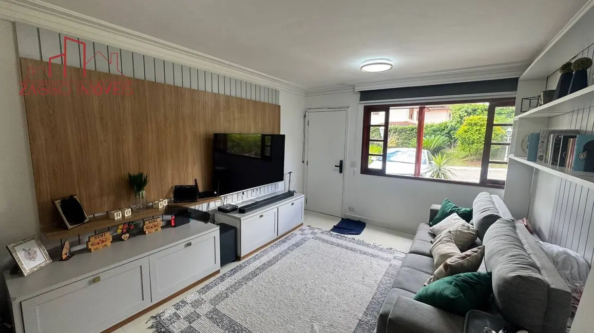 Foto 5 de Casa de Condomínio com 3 quartos à venda, 160m2 em Jardim Santa Efigênia, São Paulo - SP