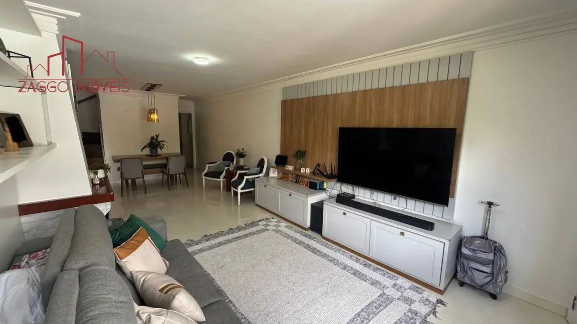 Foto 2 de Casa de Condomínio com 3 quartos à venda, 160m2 em Jardim Santa Efigênia, São Paulo - SP