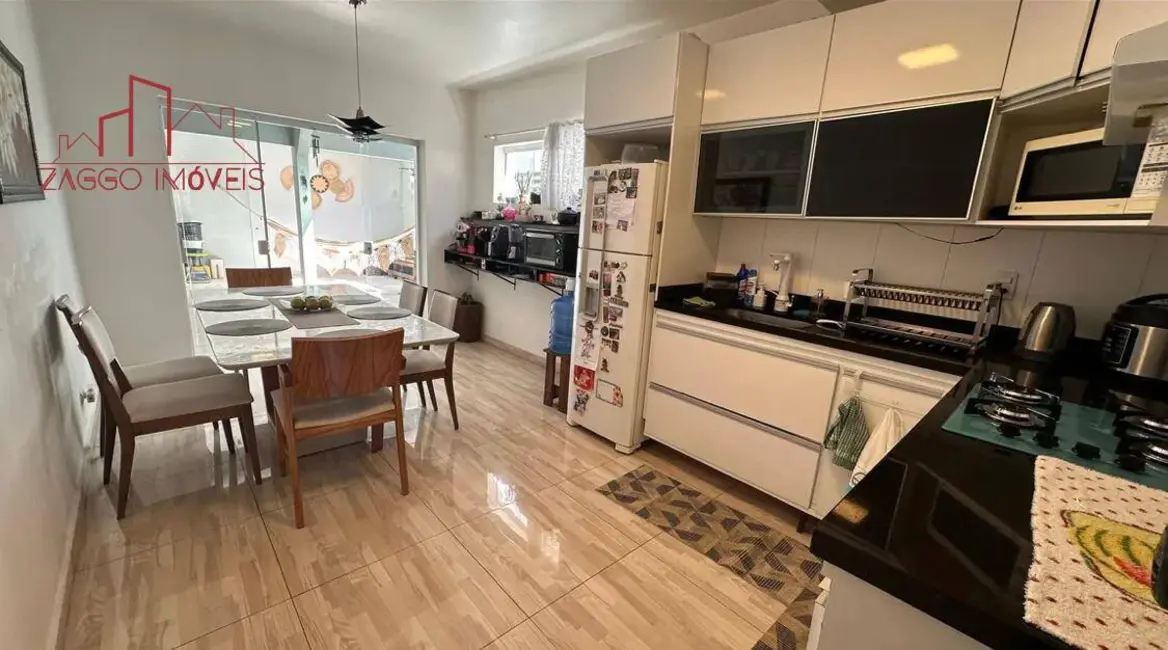 Foto 8 de Casa com 3 quartos à venda e para alugar, 135m2 em Jardim Casablanca, São Paulo - SP