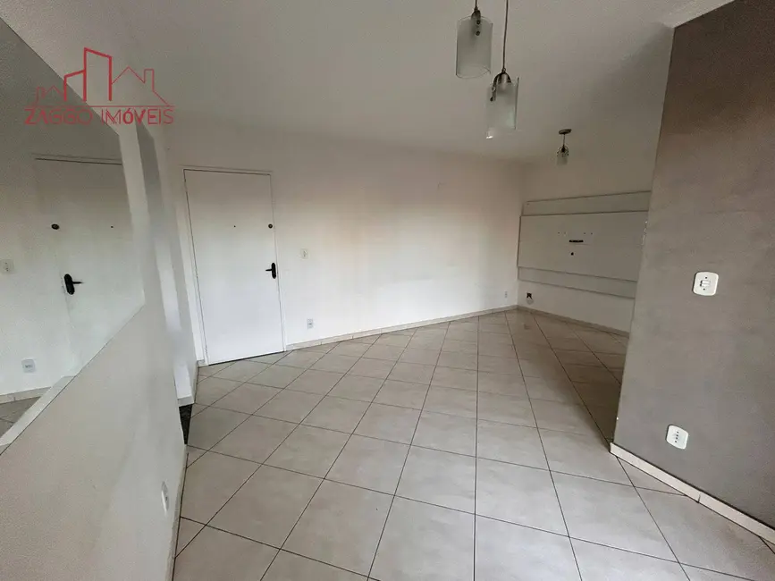 Foto 6 de Apartamento com 2 quartos para alugar, 64m2 em Jardim Paris, São Paulo - SP