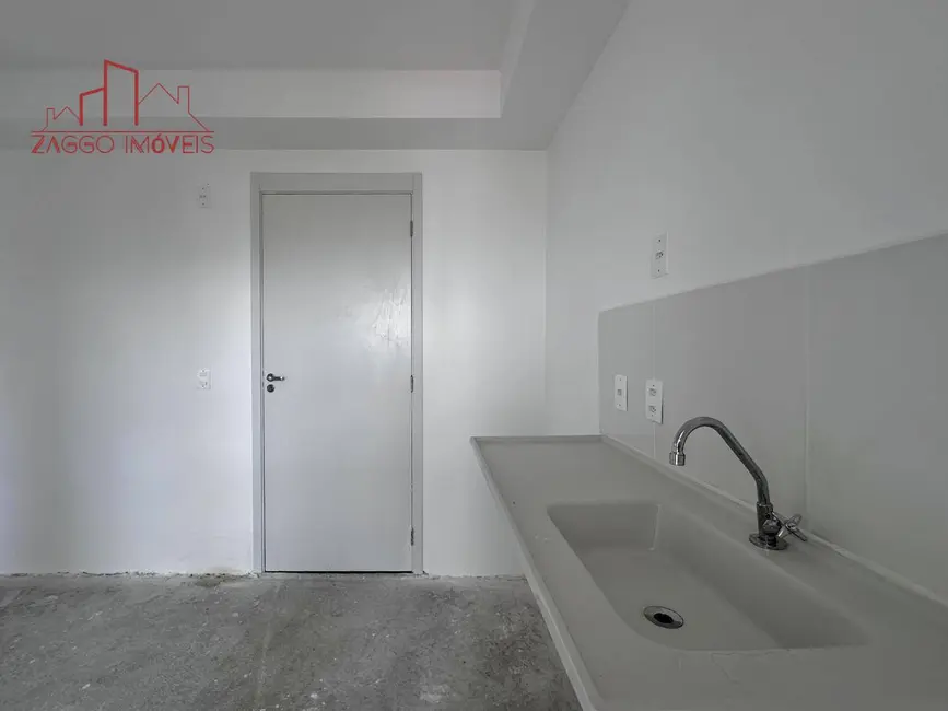 Foto 6 de Apartamento com 2 quartos à venda, 30m2 em Jardim Aeroporto, São Paulo - SP