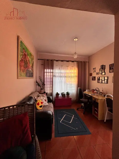 Foto 3 de Casa com 3 quartos à venda, 125m2 em Jardim das Palmeiras, São Paulo - SP