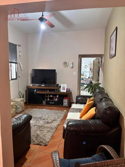 Foto 6 de Casa com 3 quartos à venda, 125m2 em Jardim das Palmeiras, São Paulo - SP